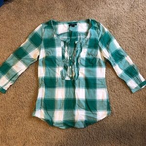 Plaid/checkered green top with waist tie, small